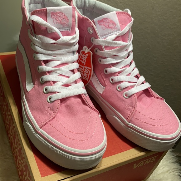 Vans - Picture 2 of 3